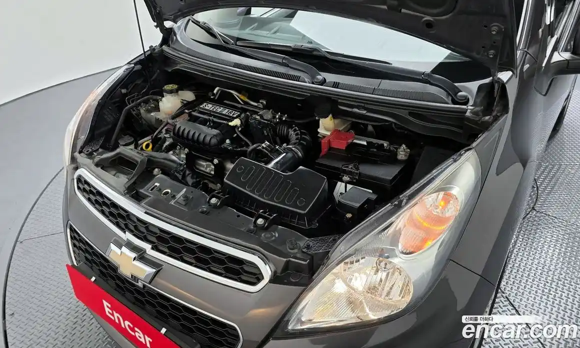 Chevrolet Spark 2015 1.0 гидро в Москве, фото 6
