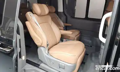 Hyundai Staria 2025 2.2 Автомат в Москве № 926749, миниатюра 12