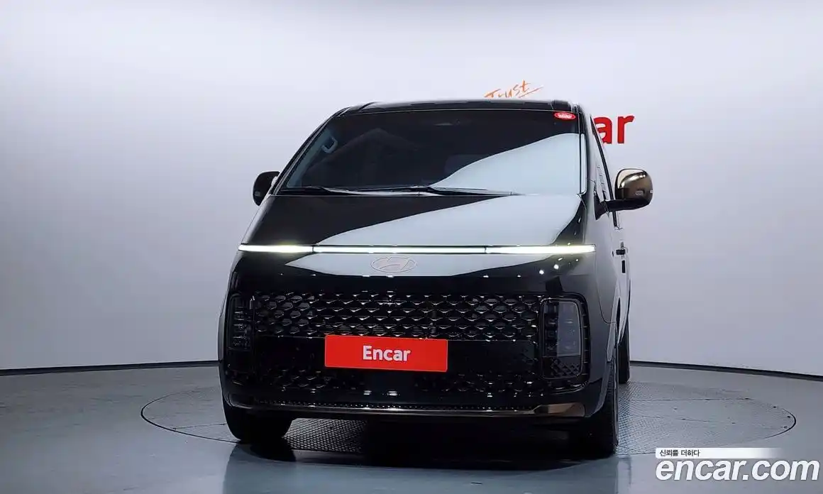 Hyundai Staria 2025 2.2 Автомат в Москве № 926749, фото 3