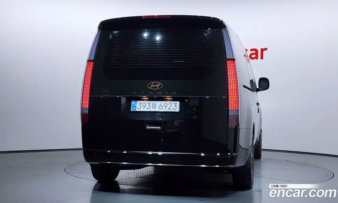 Hyundai Staria 2025 2.2 Автомат в Москве № 926749, фото 4