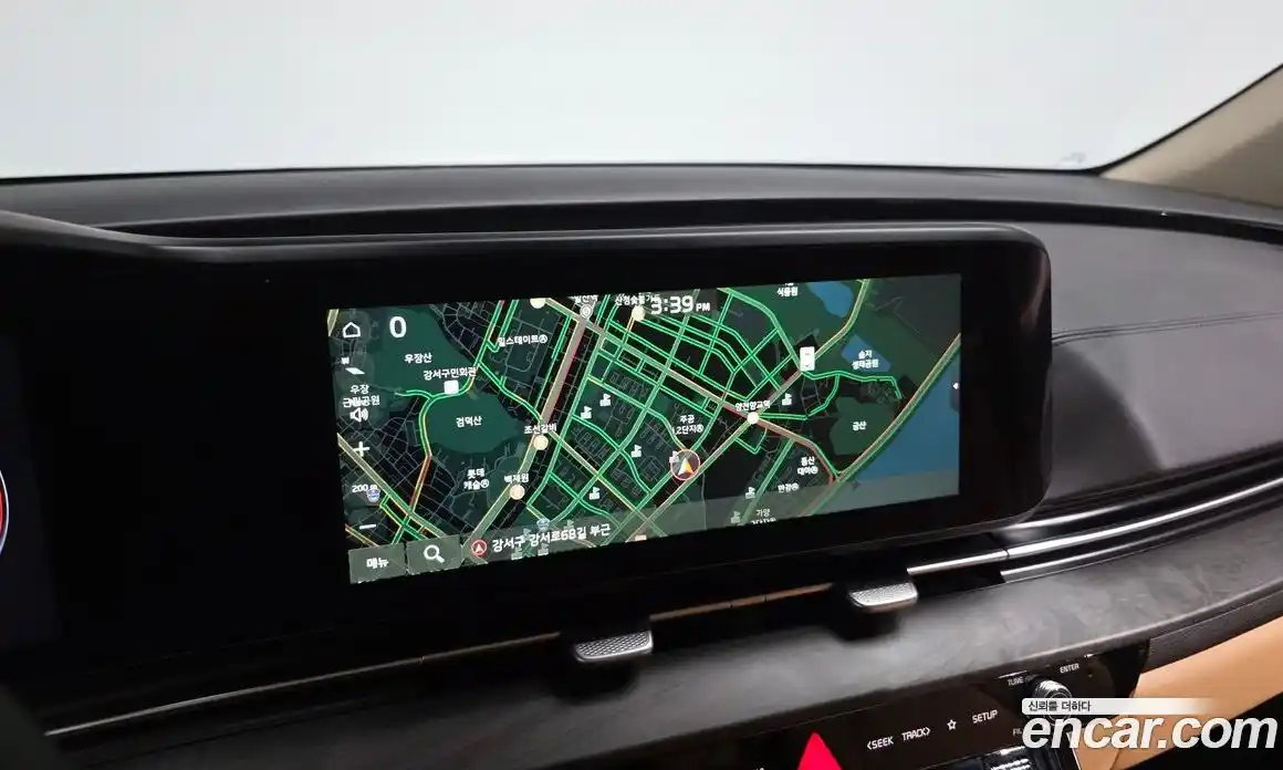 Kia Canival 2023 3.5 Автомат в Москве № 928799, фото 14