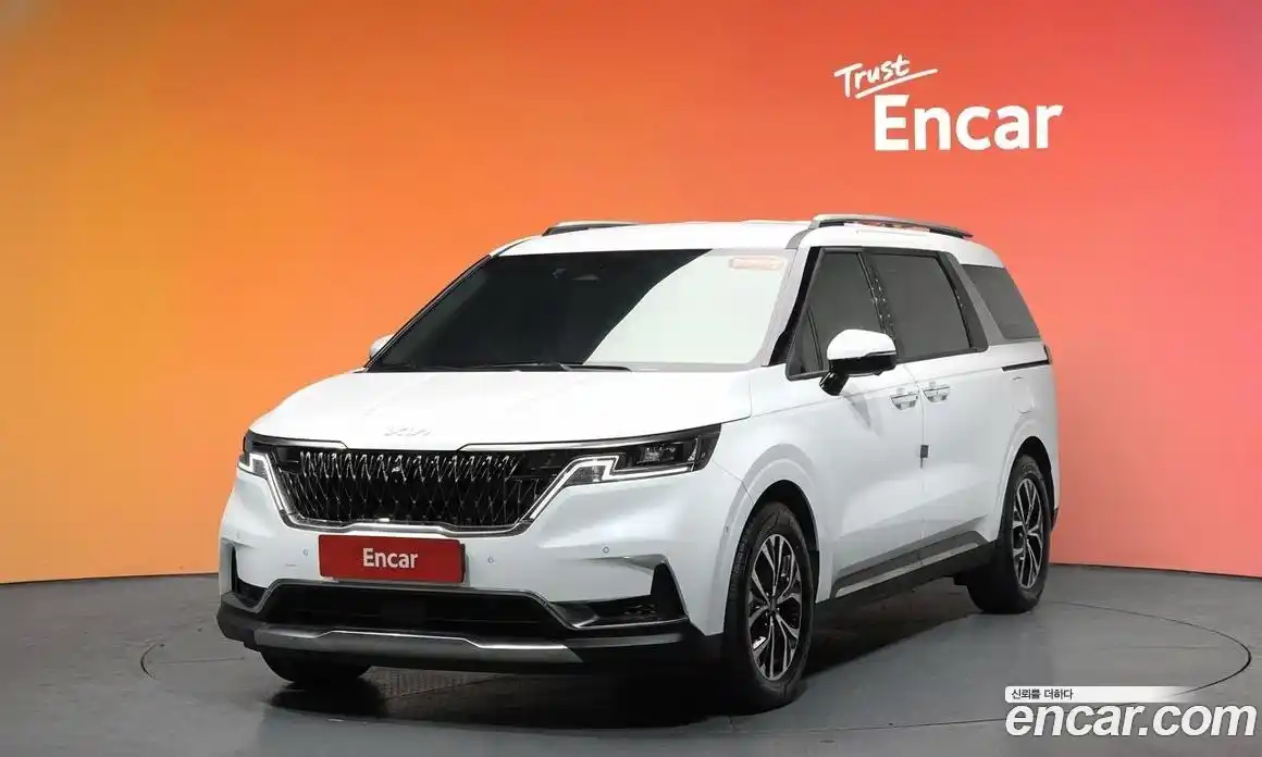 Kia Canival 2023 3.5 Автомат в Москве № 928799, фото 20