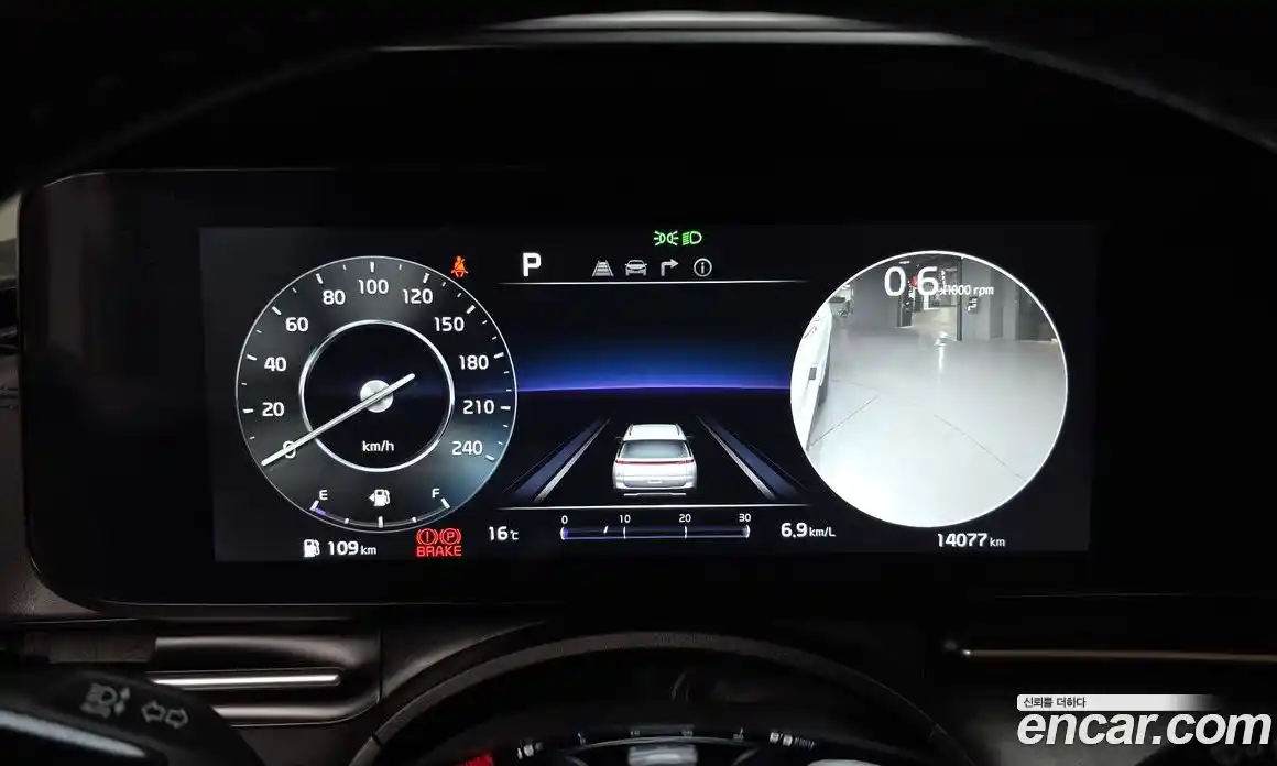 Kia Canival 2023 3.5 Автомат в Москве № 928799, фото 7