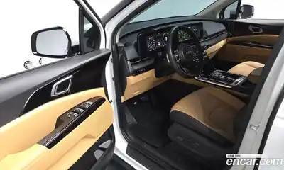 Kia Canival 2023 3.5 Автомат в Москве № 928799, миниатюра 9