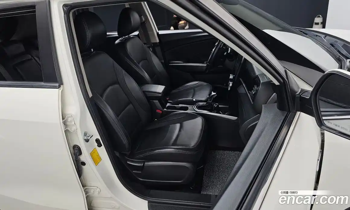 SsangYong TIBOLI 2022 1.5 Автомат в Москве № 932420, фото 12