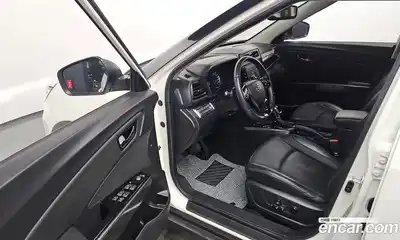 SsangYong TIBOLI 2022 1.5 Автомат в Москве № 932420, миниатюра 10