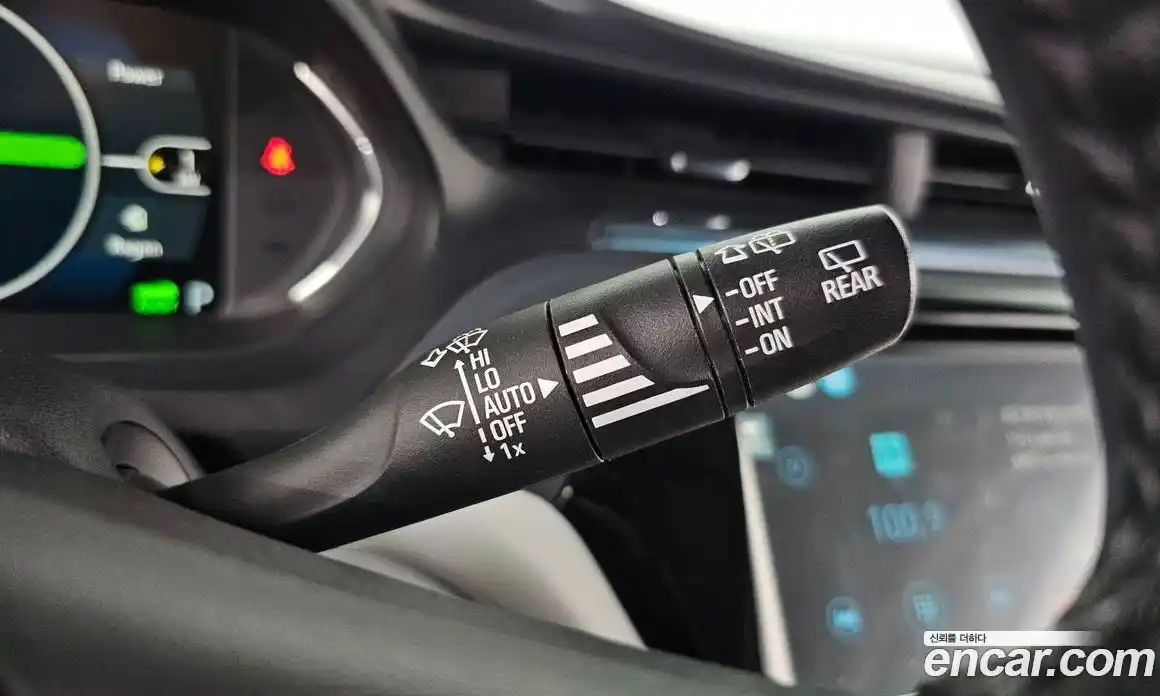 Chevrolet Bolt EV 2019 0.2 Автомат в Москве № 935708, фото 13