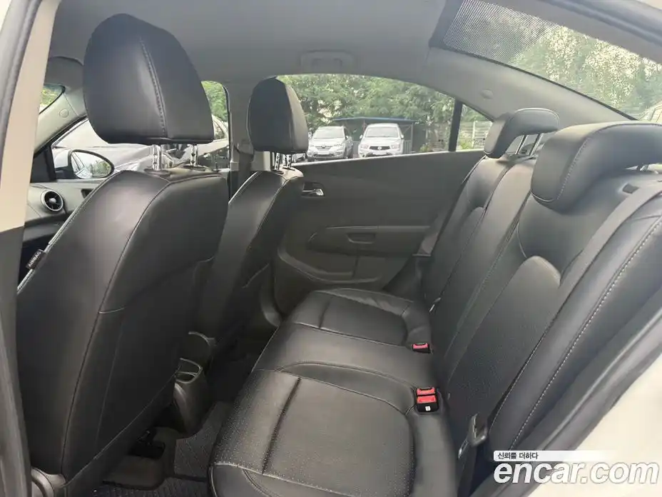 Chevrolet Aveo 2013 1.6 Автомат в Москве № 936956, фото 8