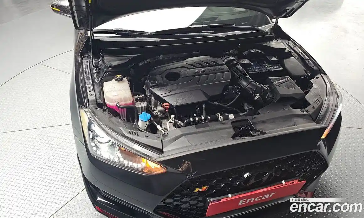 Hyundai Veloster 2020 2.0 Автомат в Москве № 927464, фото 6