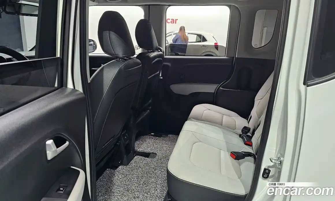 Kia Ray 2024 1.0 Автомат в Москве № 929473, фото 12