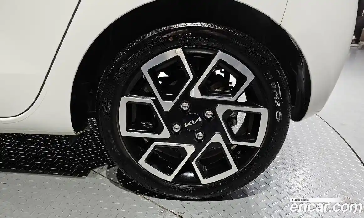 Kia Ray 2024 1.0 Автомат в Москве № 929473, фото 5