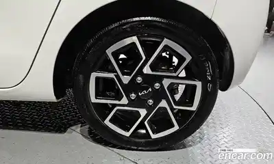 Kia Ray 2024 1.0 Автомат в Москве № 929473, миниатюра 5