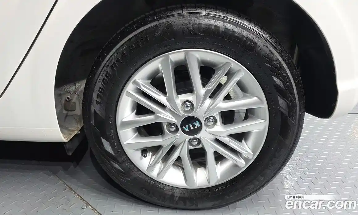 Kia Morning 2021 1.0 Автомат в Москве № 929848, фото 5