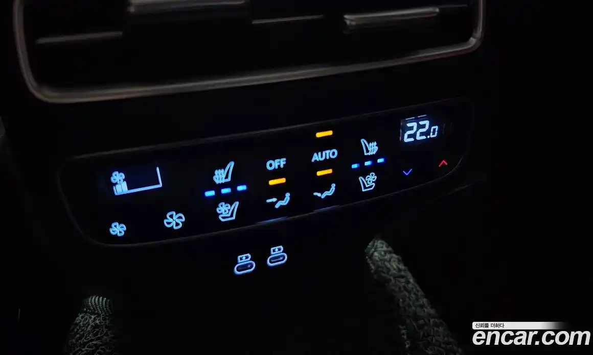 Genesis GV70 2024 2.5 Автомат в Москве № 930268, фото 19