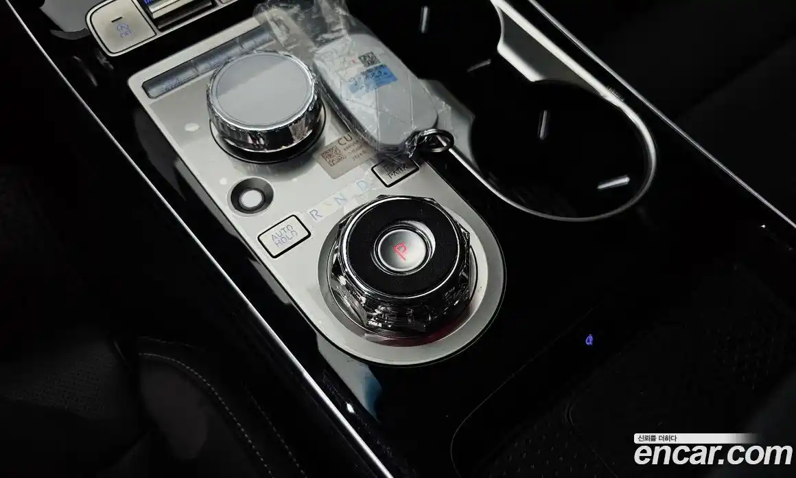 Genesis GV70 2024 2.5 Автомат в Москве № 930268, фото 9