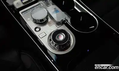 Genesis GV70 2024 2.5 Автомат в Москве № 930268, миниатюра 9