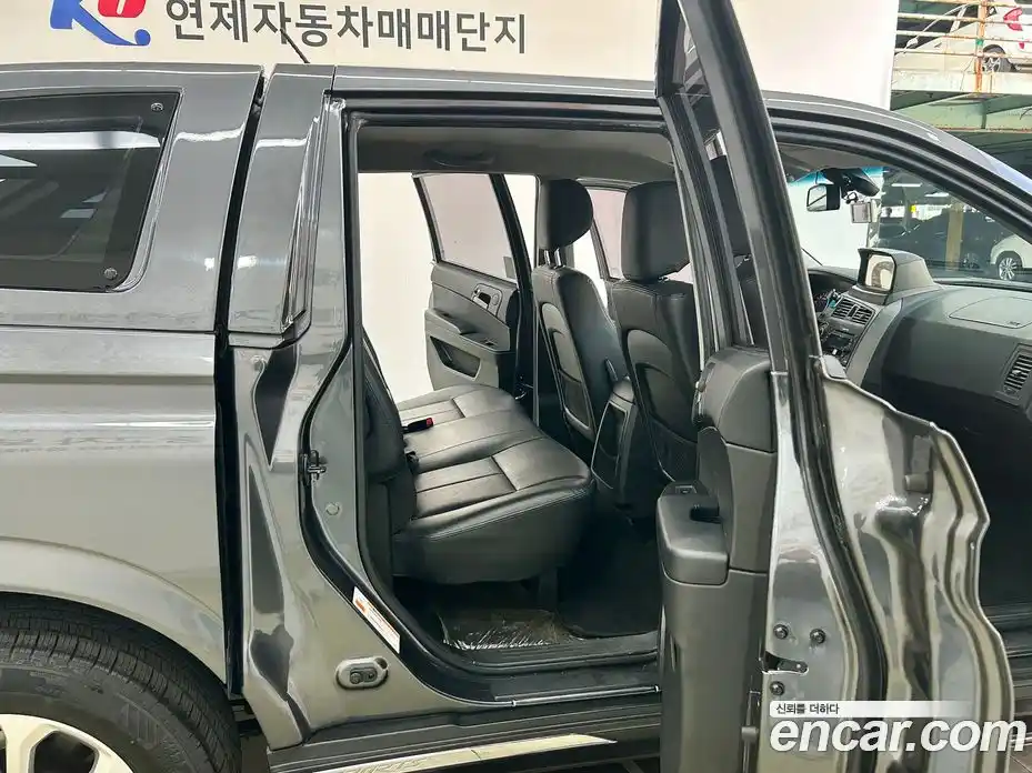 SsangYong Korando 2015 2.0 Автомат в Москве № 932531, фото 16