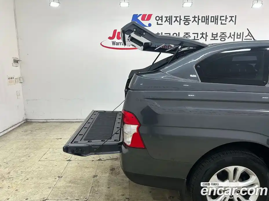 SsangYong Korando 2015 2.0 Автомат в Москве № 932531, фото 18