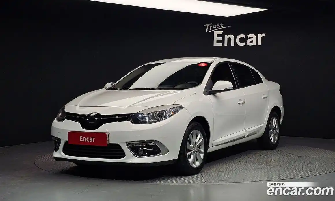 Renault SM3 2014 1.6 Автомат в Москве № 938258, фото 1