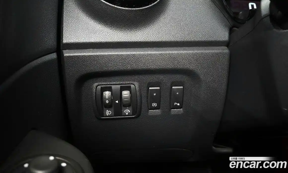 Renault QM3 2017 1.5 гидро в Москве № 138630, фото 16