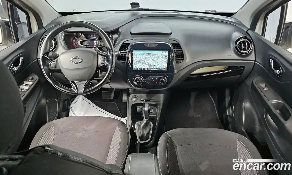 Renault QM3 2017 1.5 гидро в Москве № 138630, фото 19
