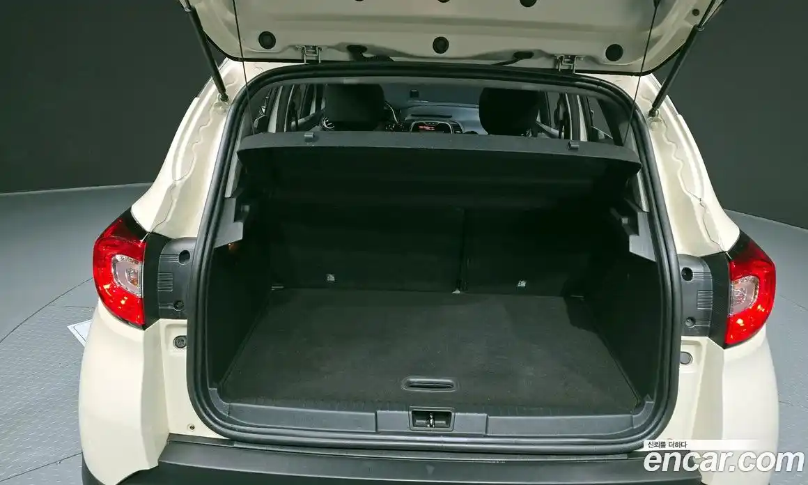 Renault QM3 2017 1.5 гидро в Москве № 138630, фото 20
