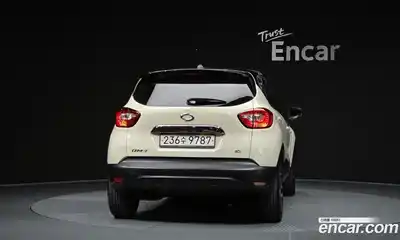 Renault QM3 2017 1.5 гидро в Москве № 138630, миниатюра 6