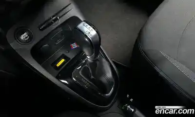 Renault QM3 2017 1.5 гидро в Москве № 138630, миниатюра 9
