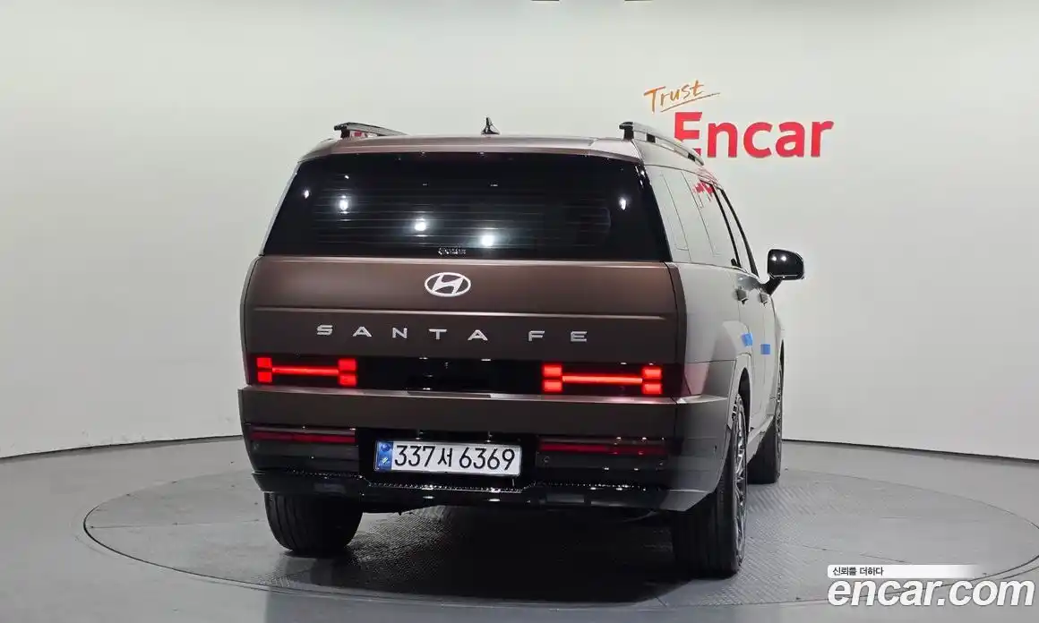 Hyundai Santa Fe 2025 1.6 гидро, фото 4