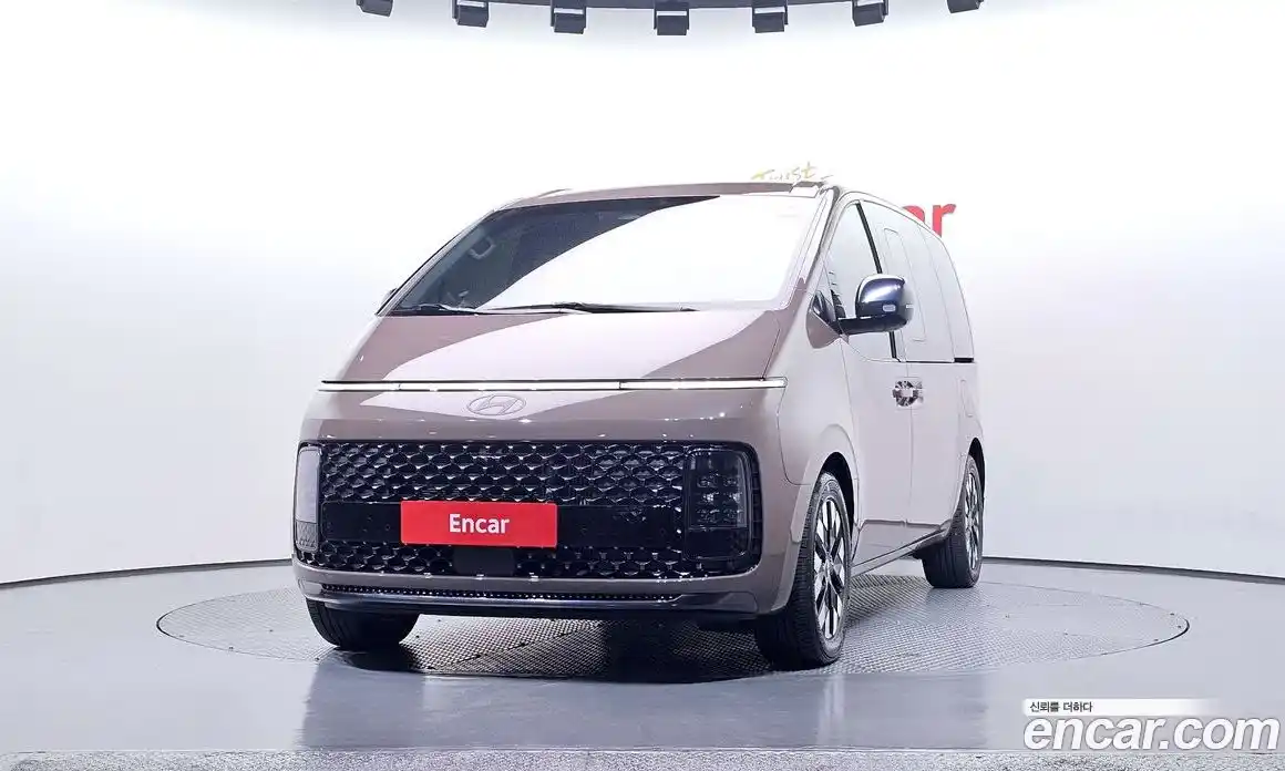 Hyundai Staria 2025 2.2 гидро в Москве, фото 3