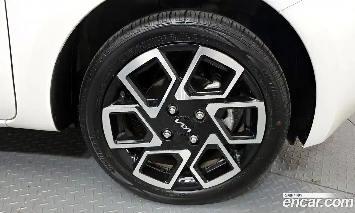 Kia Ray 2024 1.0 Автомат в Москве № 928906, фото 5