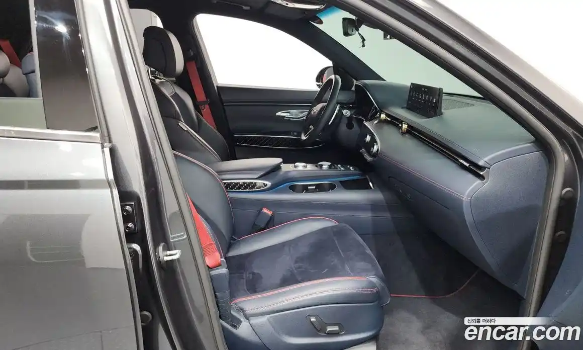 Genesis GV70 2021 2.5 Автомат в Москве № 931056, фото 11