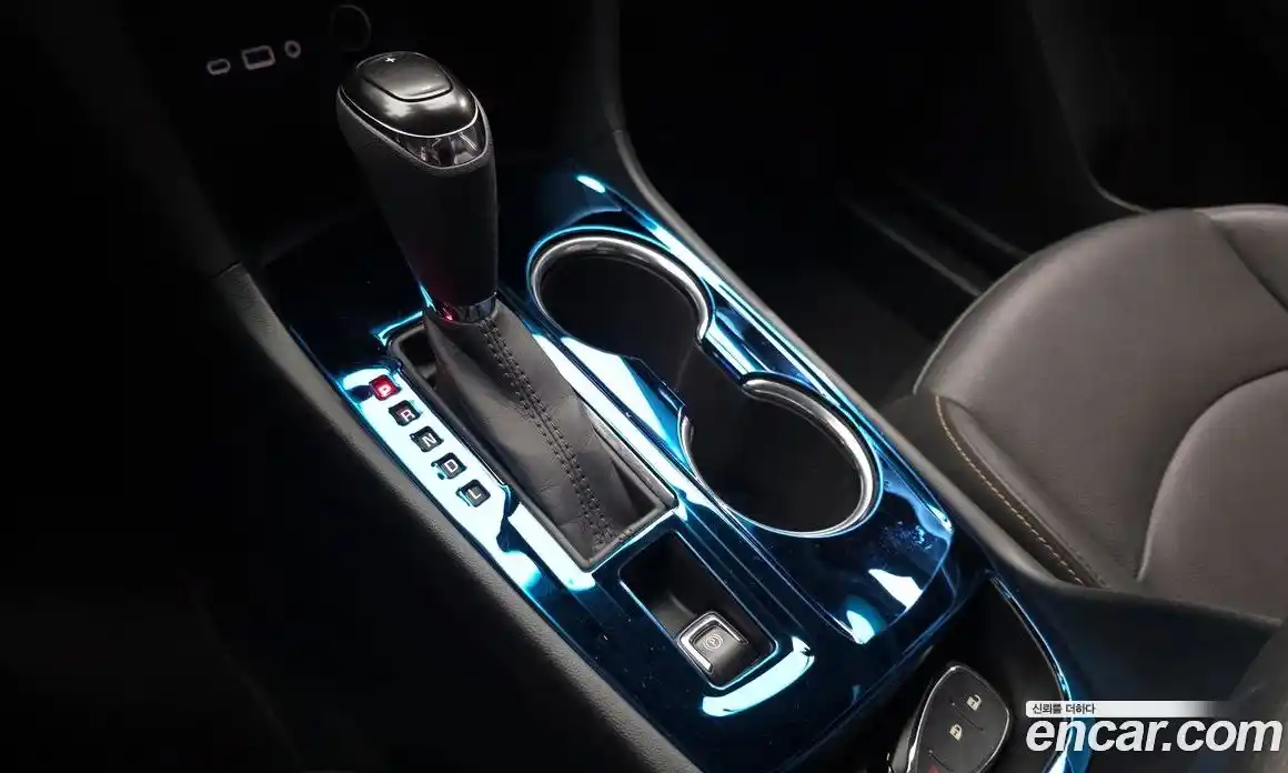 Chevrolet Equinox 2020 1.6 Автомат в Москве № 934806, фото 9