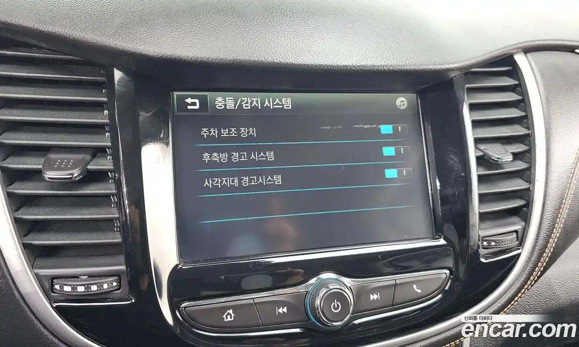 Chevrolet Trax 2018 1.4 Автомат в Москве № 936157, фото 18