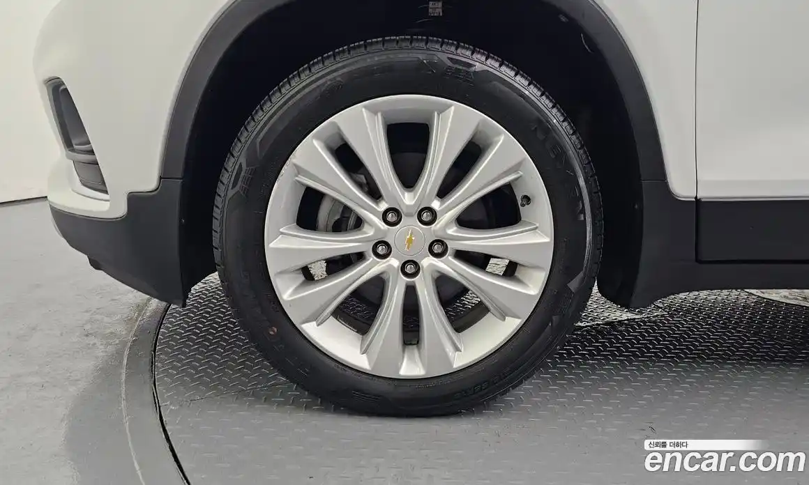 Chevrolet Trax 2018 1.4 Автомат в Москве № 936157, фото 5