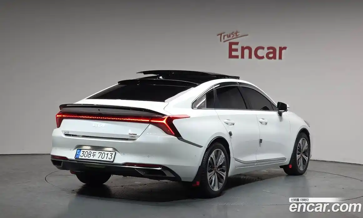 Kia K8 2023 1.6 Автомат в Москве № 928413, фото 1