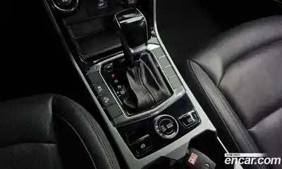 SsangYong Korando 2019 1.6 Автомат в Москве № 933316, миниатюра 9