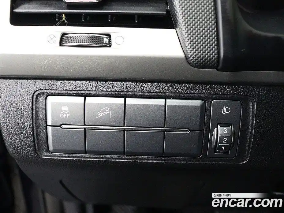 SsangYong Rexton 2018 2.2 Автомат в Москве № 934146, фото 12