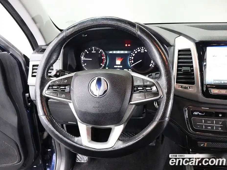 SsangYong Rexton 2018 2.2 Автомат в Москве № 934146, фото 15