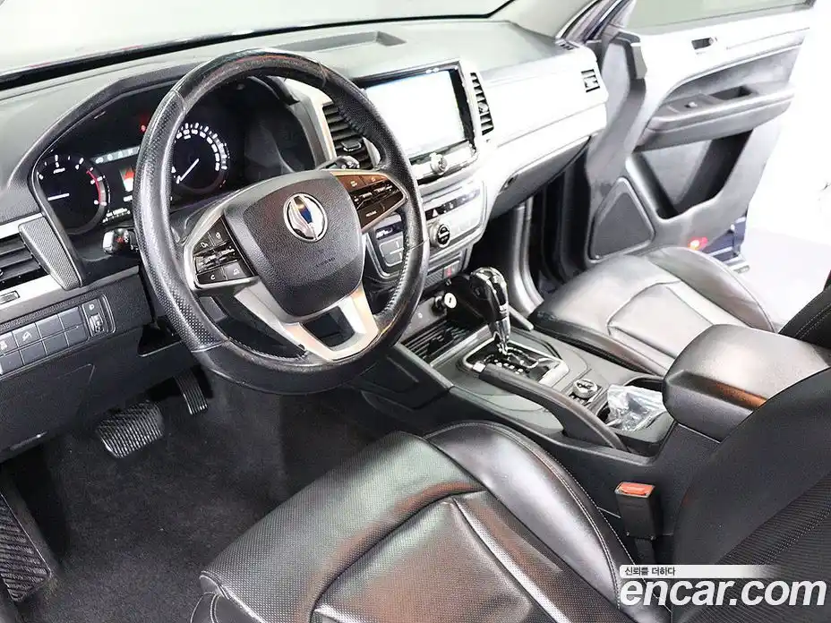 SsangYong Rexton 2018 2.2 Автомат в Москве № 934146, фото 17