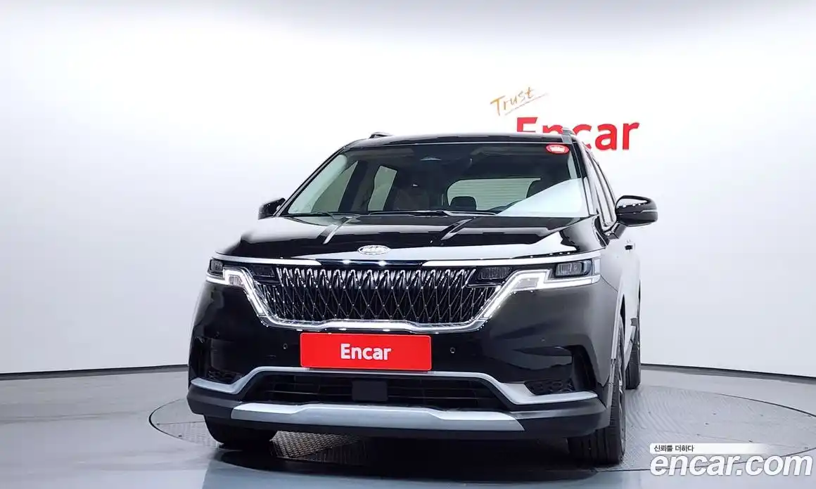 Kia Canival 2021 3.5 гидро в Москве № 115390, фото 3