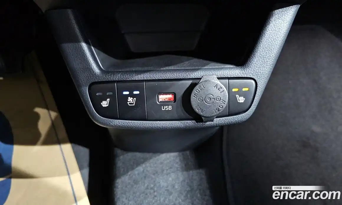 Kia Ray 2026 1.0 Автомат в Москве № 928287, фото 17