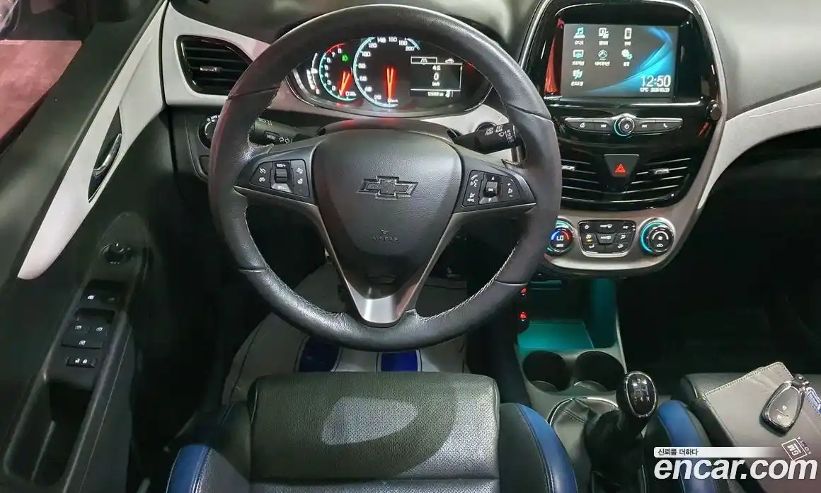 Chevrolet Spark 2016 1.0 Механическая в Москве № 936902, фото 13