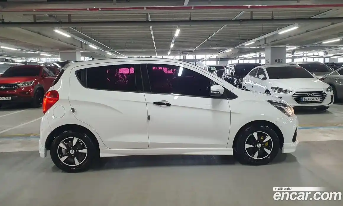 Chevrolet Spark 2016 1.0 Механическая в Москве № 936902, фото 7