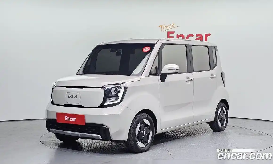 Kia Ray 2024 0.1 Автомат в Москве № 929052, фото 1