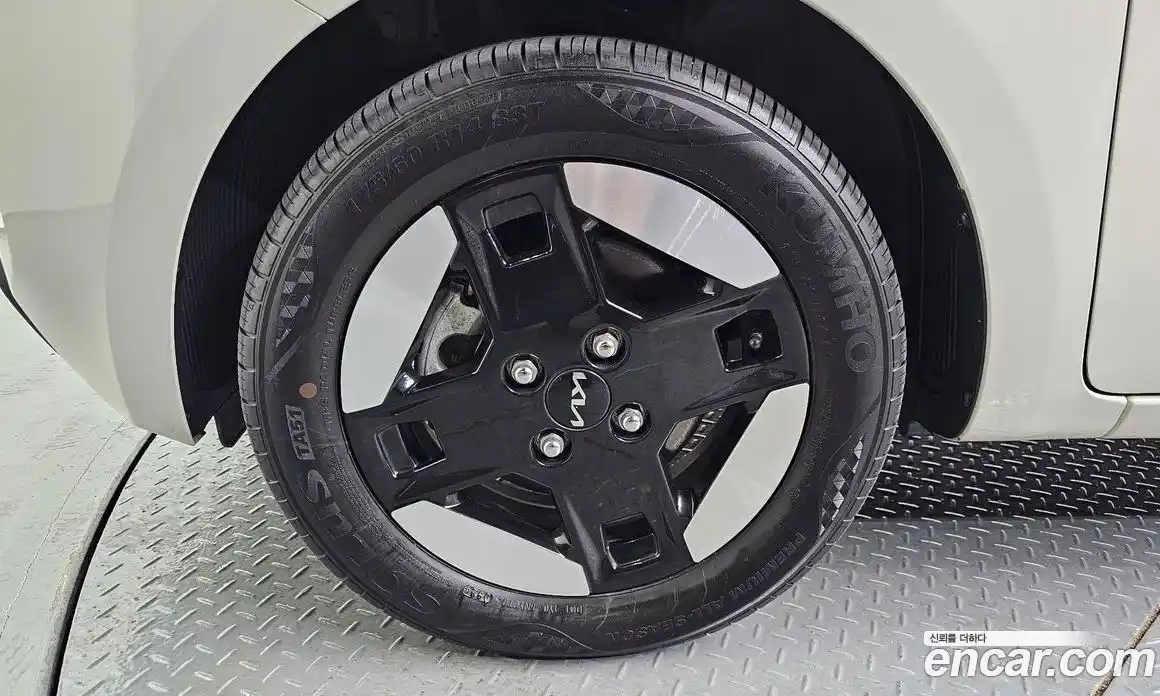 Kia Ray 2024 0.1 Автомат в Москве № 929052, фото 5