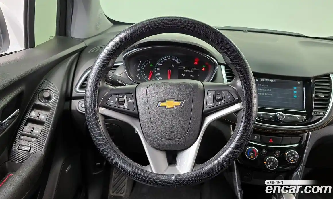 Chevrolet Trax 2016 1.4 Автомат в Москве № 935829, фото 13