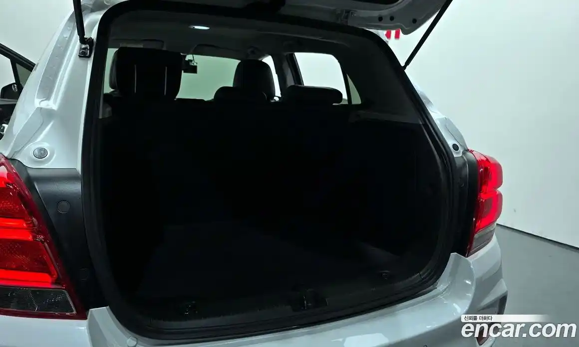 Chevrolet Trax 2016 1.4 Автомат в Москве № 935829, фото 20