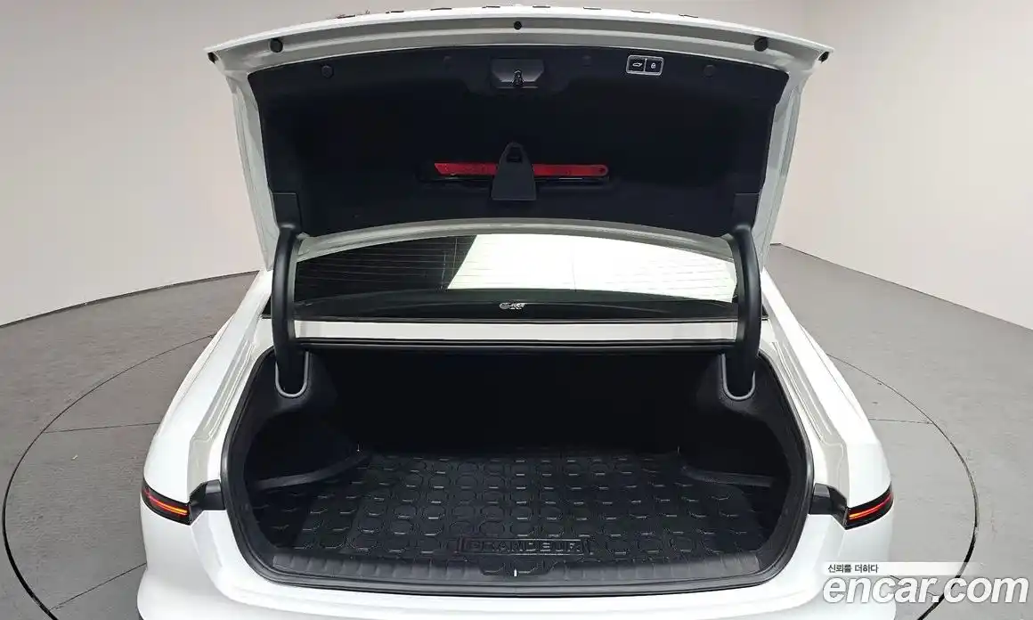 Hyundai Grandeur 2022 2.5 гидро в Москве, фото 20
