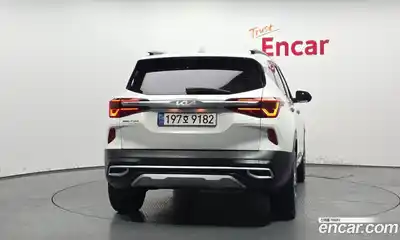 Kia Seltos 2022 1.6 гидро в Москве № 929559, миниатюра 4